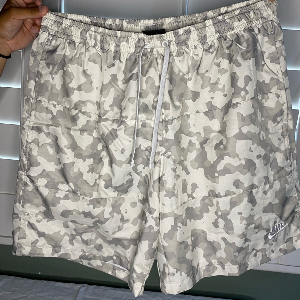 Nike Woven Essential Summer Shorts Sz: XL